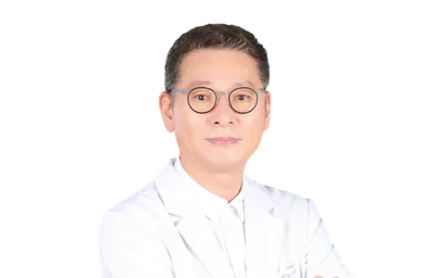 이성욱 의사
